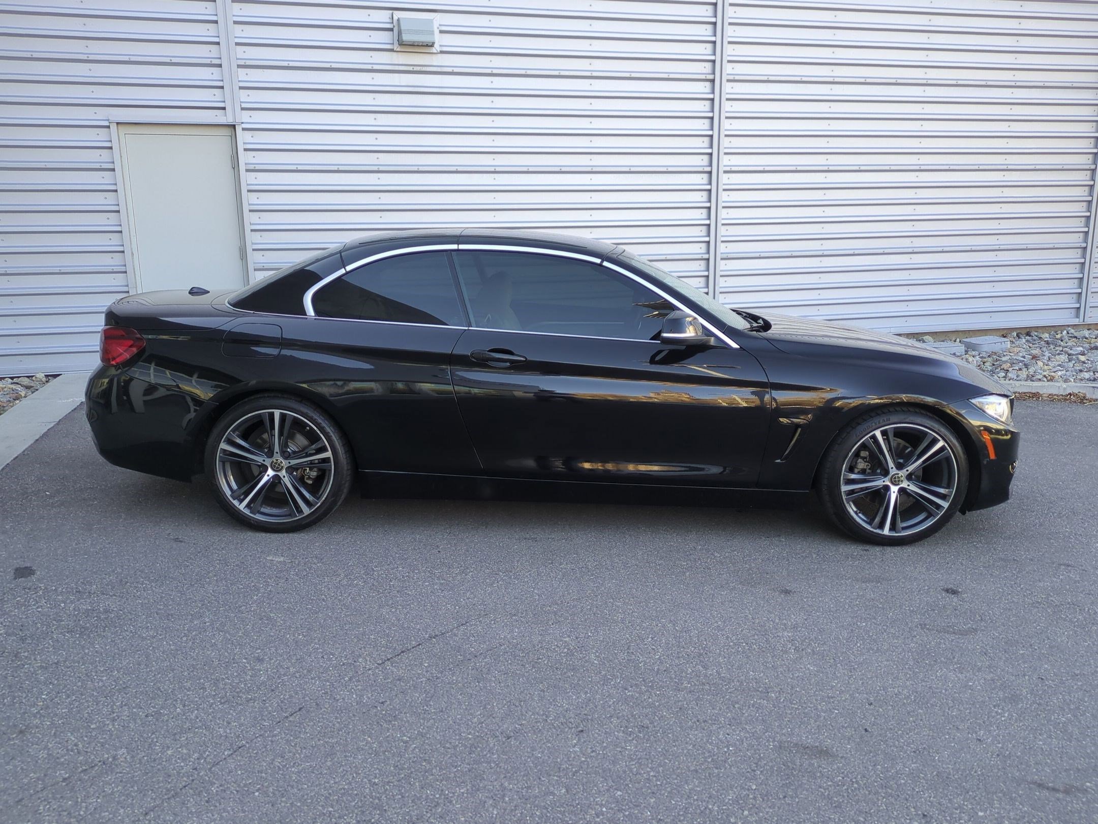 Used 2020 BMW 430i Convertible w/ Convenience Package RWD image 2
