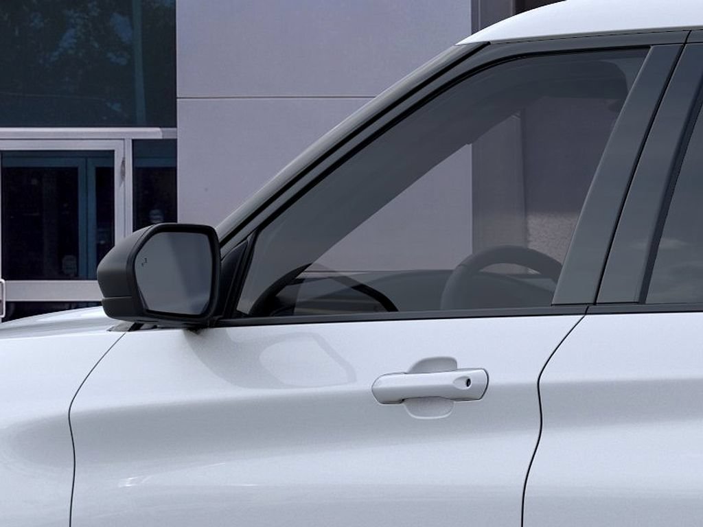 New 2026 Ford Explorer Active RWD image 21