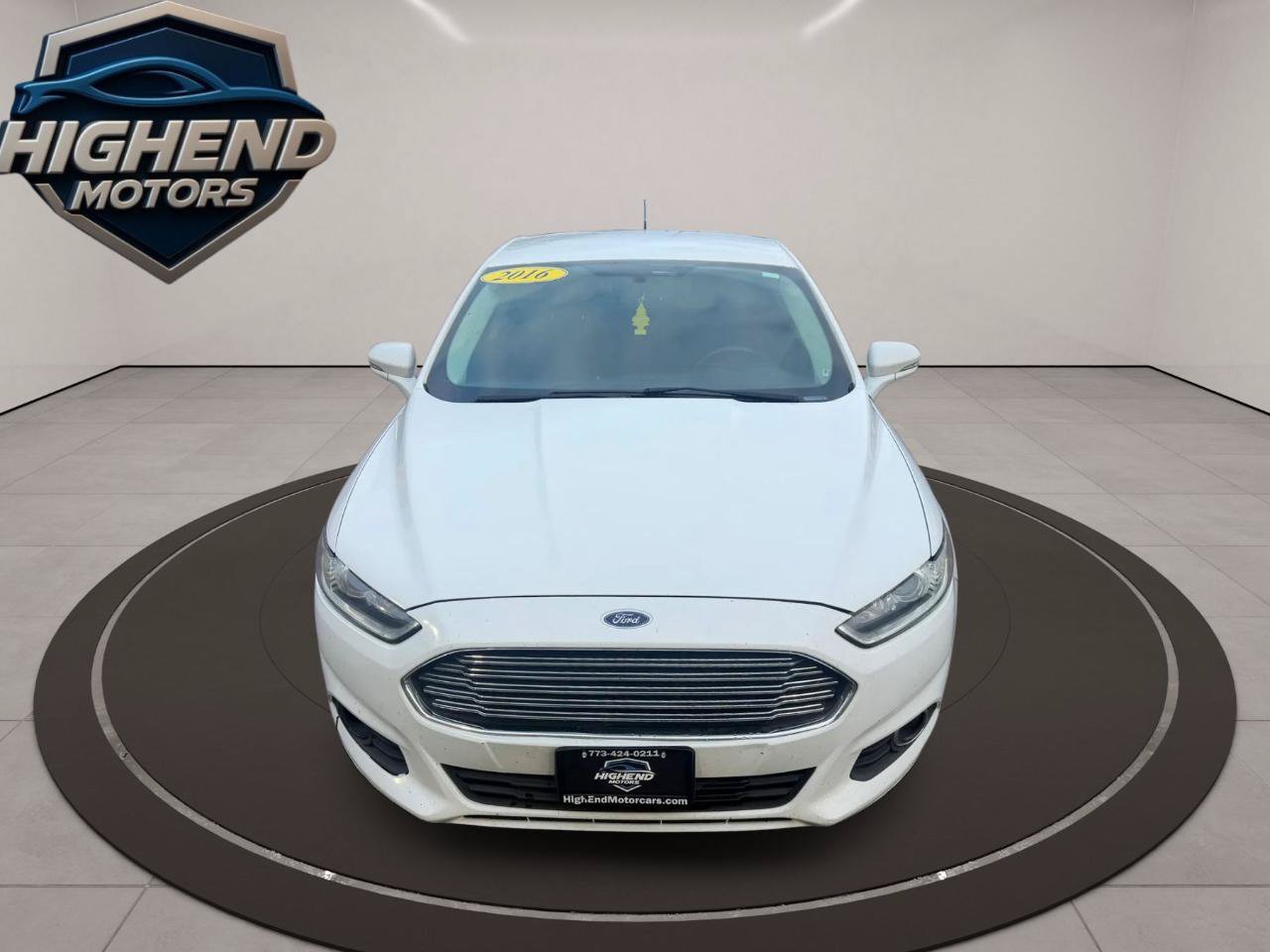 Used 2016 Ford Fusion SE w/ Equipment Group 202A FWD image 10