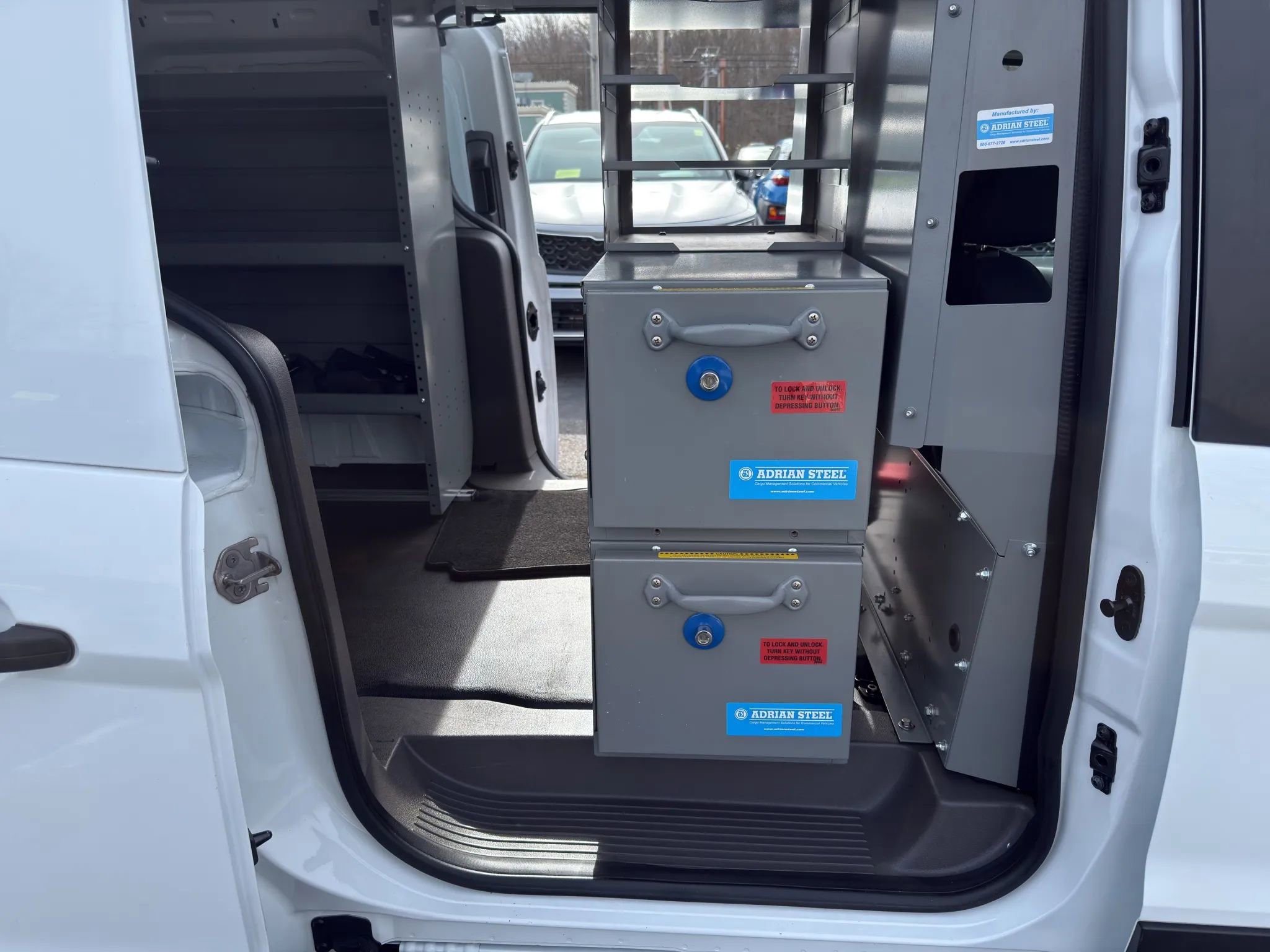 Used 2020 Ford Transit Connect XL image 15