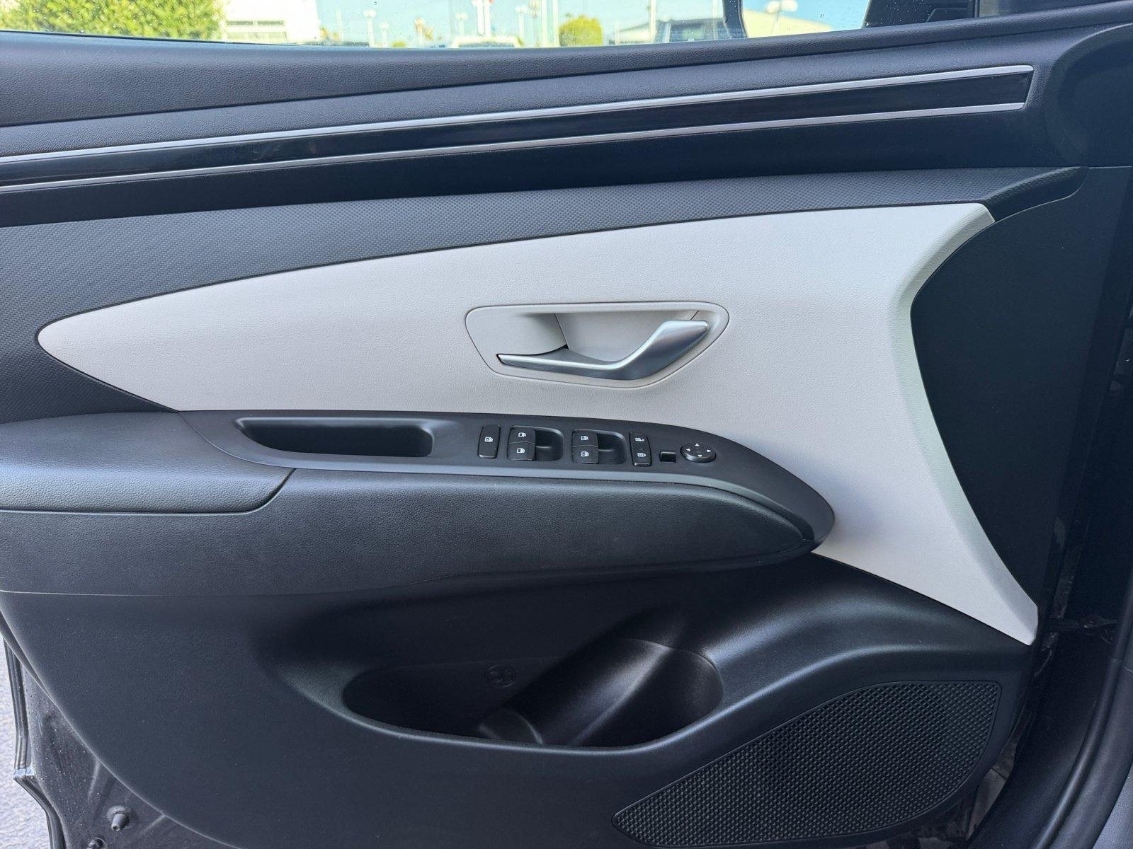 Used 2023 Hyundai Tucson SEL AWD/4WD image 13