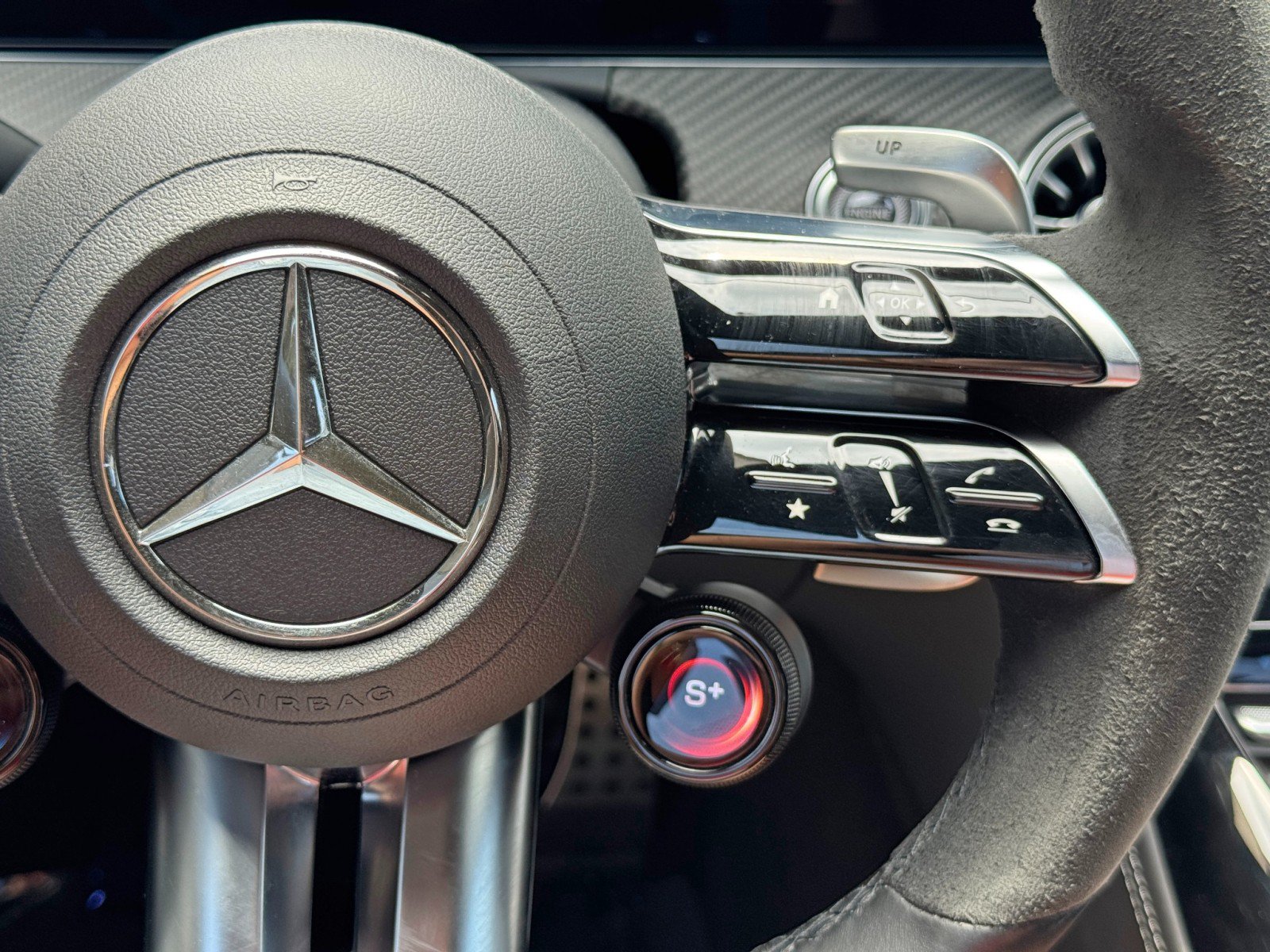Used 2022 Mercedes-Benz AMG GT 43 w/ Driver Assistance Package image 24