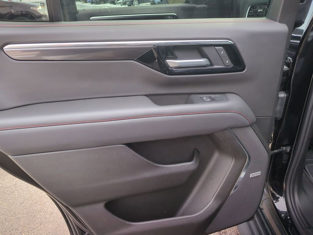 Used 2025 Chevrolet Tahoe RST w/ RST Capability Package image 27