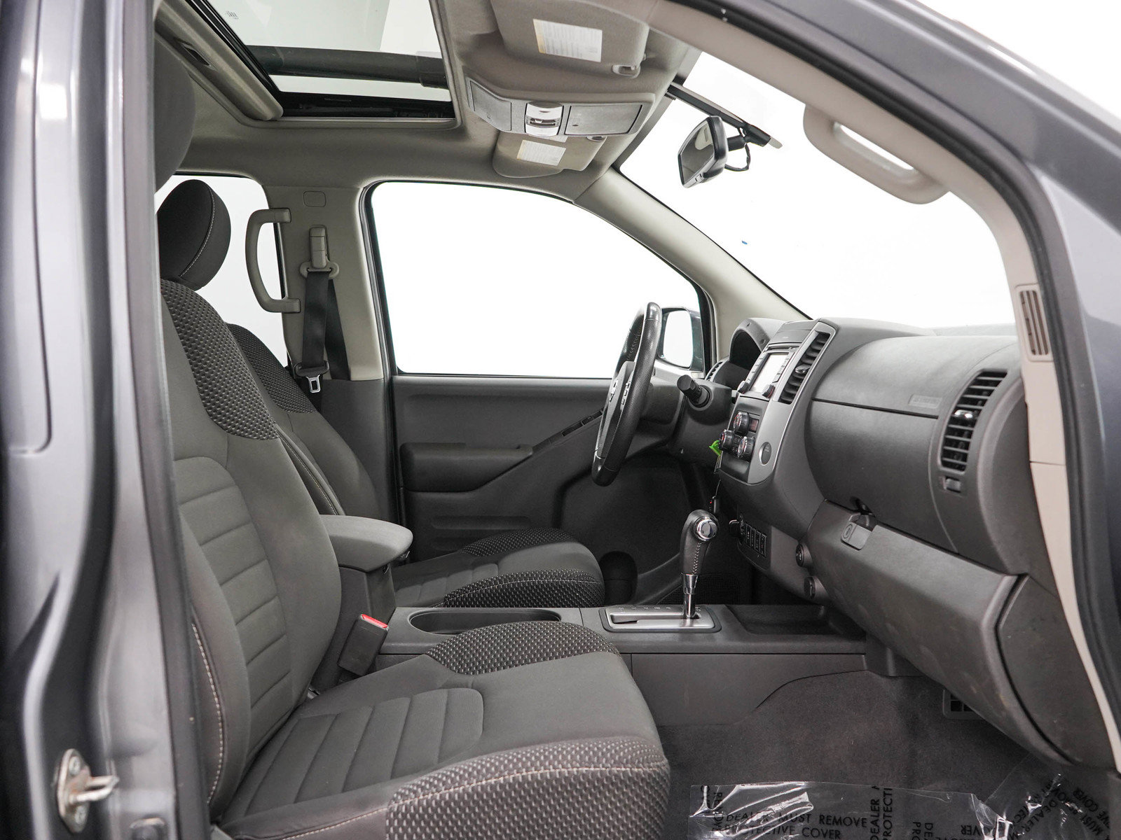 Used 2019 Nissan Frontier PRO-4X AWD/4WD image 14
