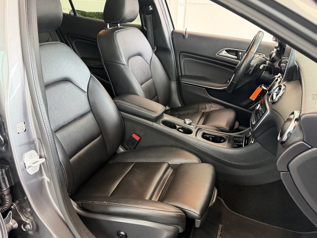 Used 2018 Mercedes-Benz GLA 250 image 18