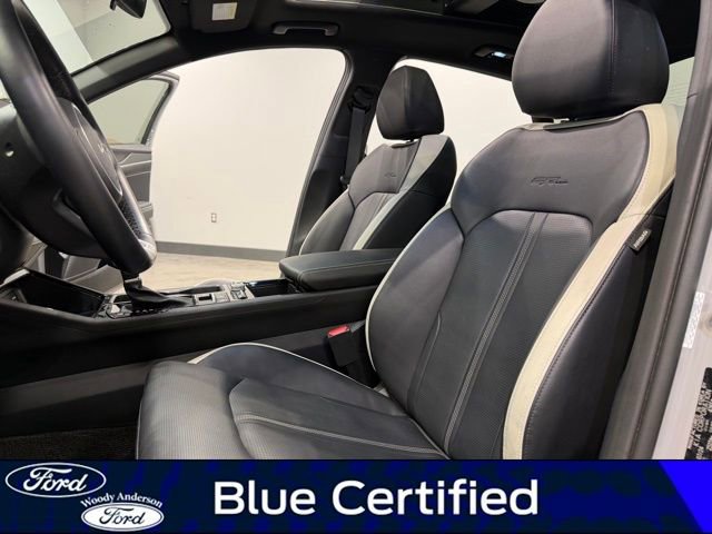 Used 2025 Kia K5 GT-Line w/ GT-Line Premium Package image 9