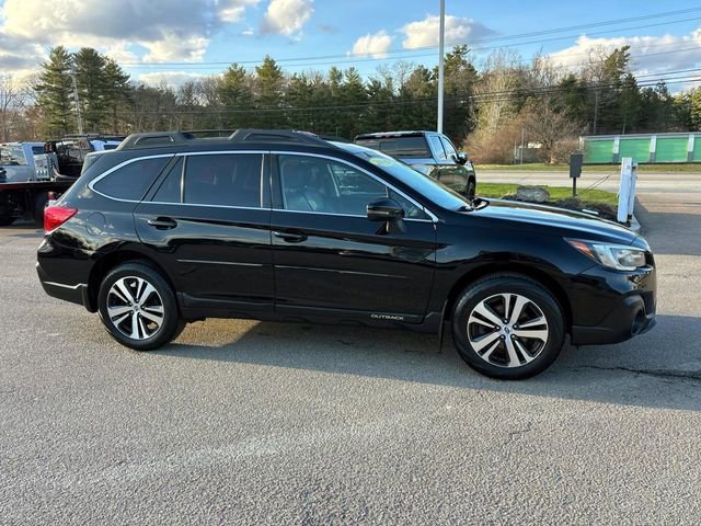 Used 2019 Subaru Outback 2.5i Limited image 2