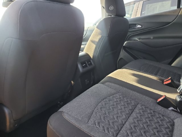 Used 2023 Chevrolet Equinox LT FWD image 13