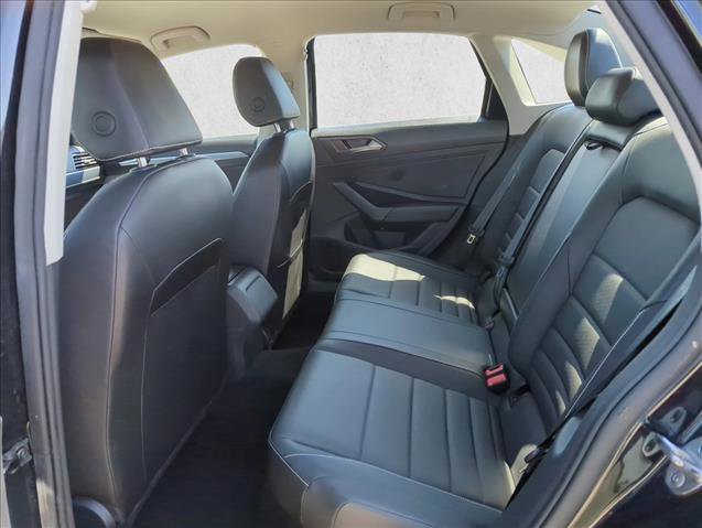 Used 2024 Volkswagen Jetta SE image 18