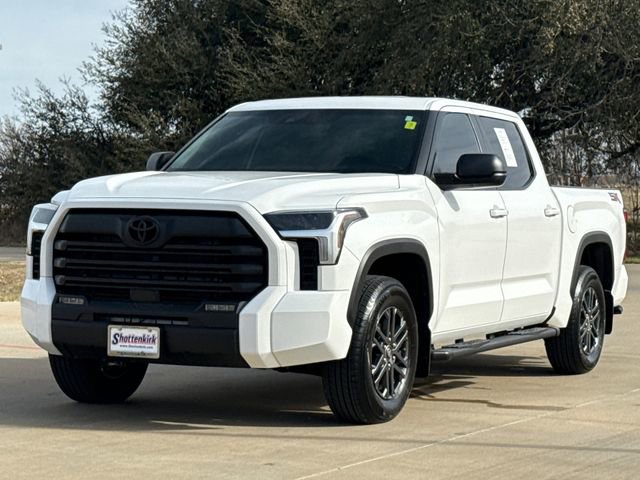Used 2025 Toyota Tundra SR5 w/ SX Package RWD image 3