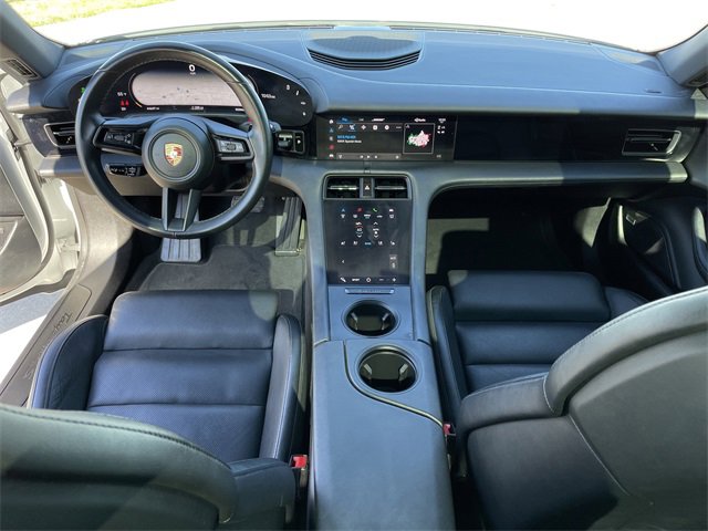 Used 2020 Porsche Taycan 4S image 10