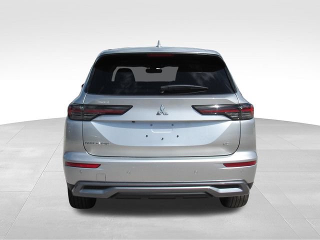 New 2026 Mitsubishi Outlander SE FWD image 4