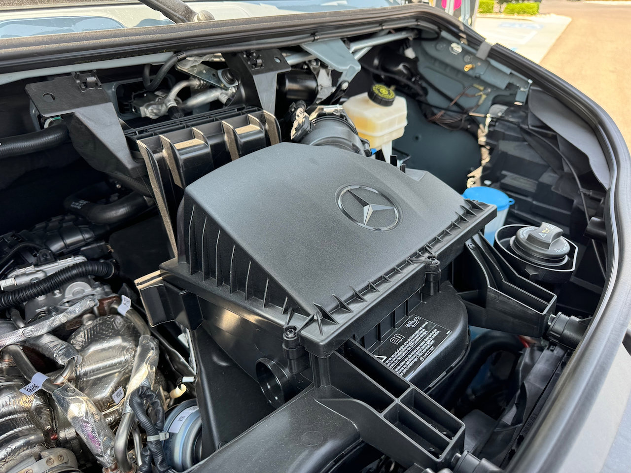 Used 2024 Mercedes-Benz Sprinter 144 Cargo image 28