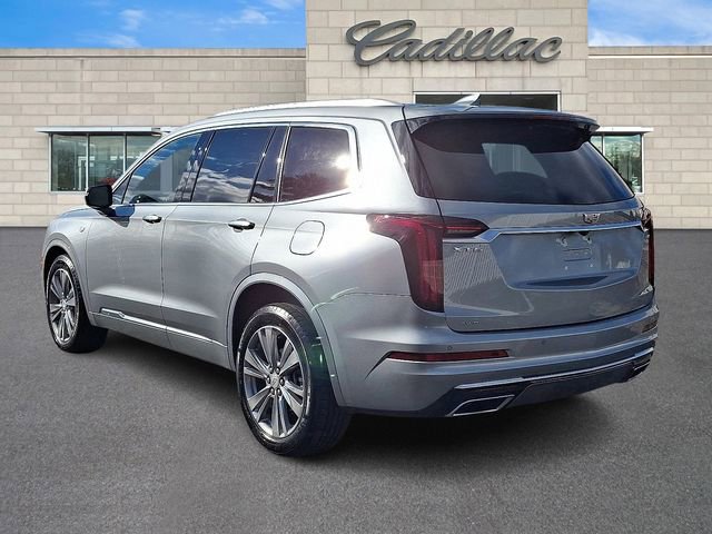 Certified 2025 Cadillac XT6 Premium Luxury image 5