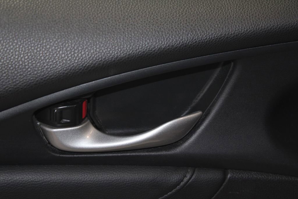 Used 2019 Honda Civic EX-L image 7