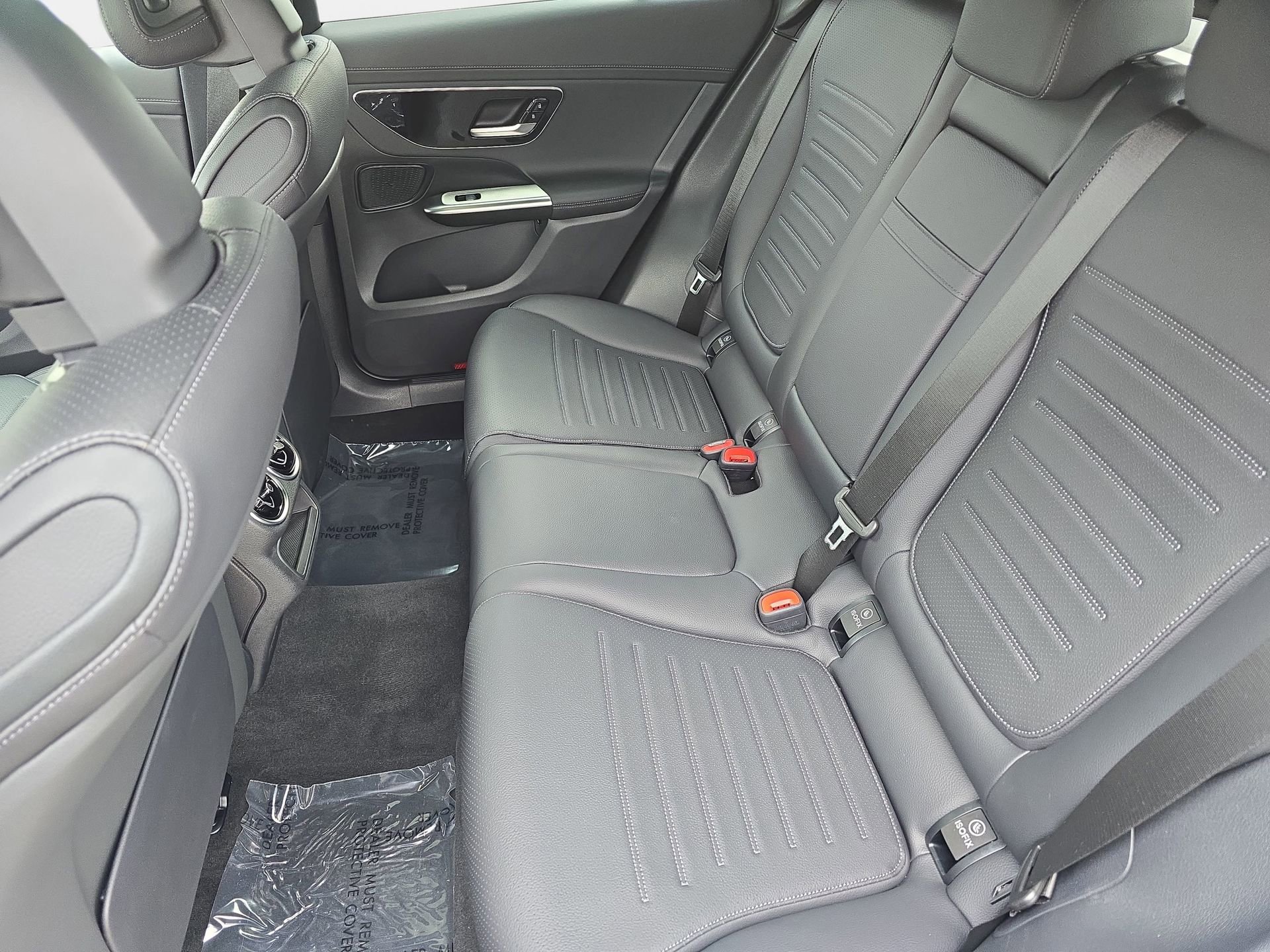 Used 2024 Mercedes-Benz GLC 300 4MATIC w/ AMG Line image 14