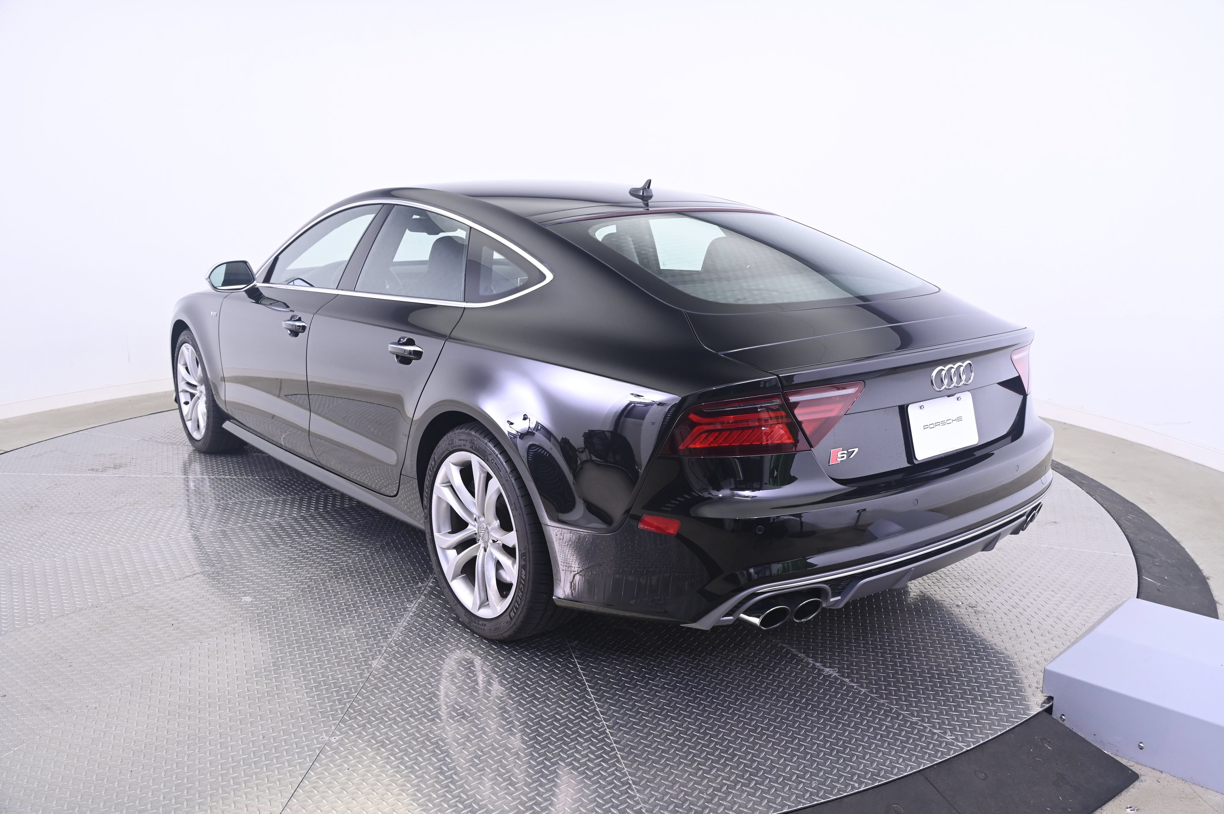 Used 2017 Audi S7 Premium Plus AWD/4WD image 3