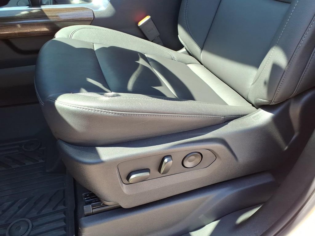 Used 2025 Chevrolet Silverado 1500 RST w/ RST All Star Premium Package image 17