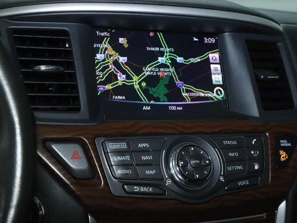Used 2018 Nissan Pathfinder Platinum AWD/4WD image 28