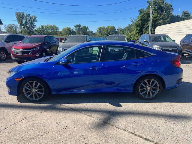 Used 2019 Honda Civic EX image 9