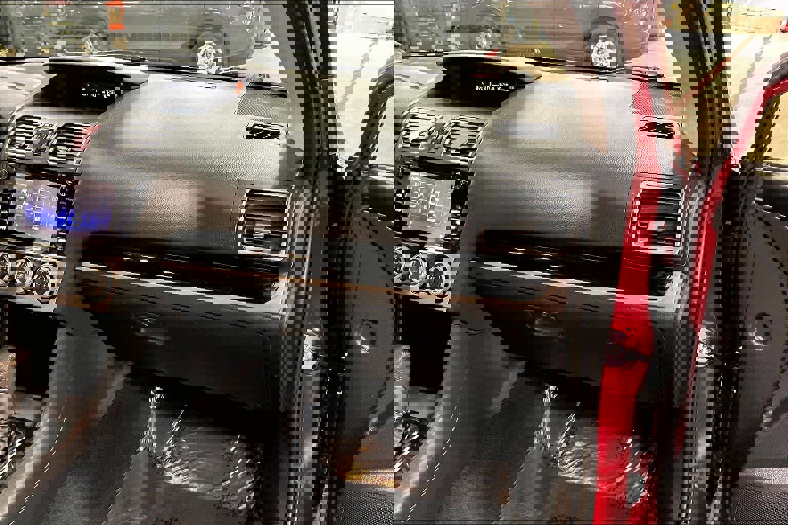 Used 2017 Subaru Crosstrek 2.0i Limited image 18