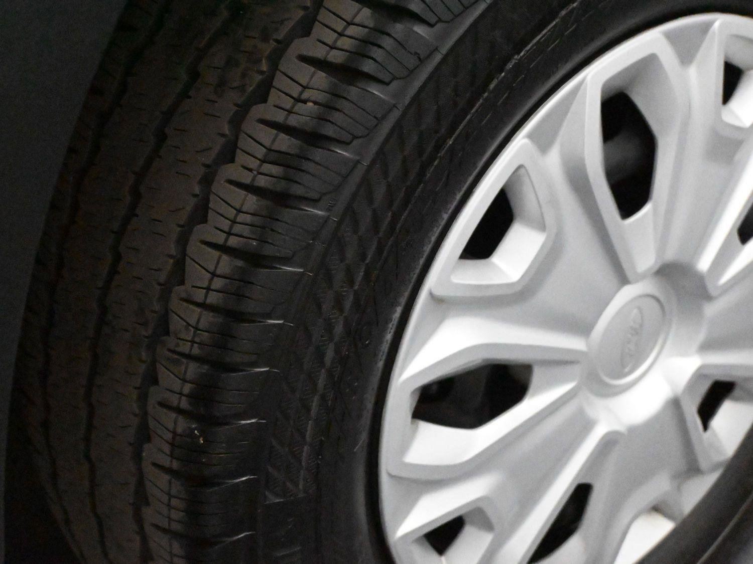 Used 2024 Ford Transit 250 Low Roof w/ Exterior Upgrade Package image 11