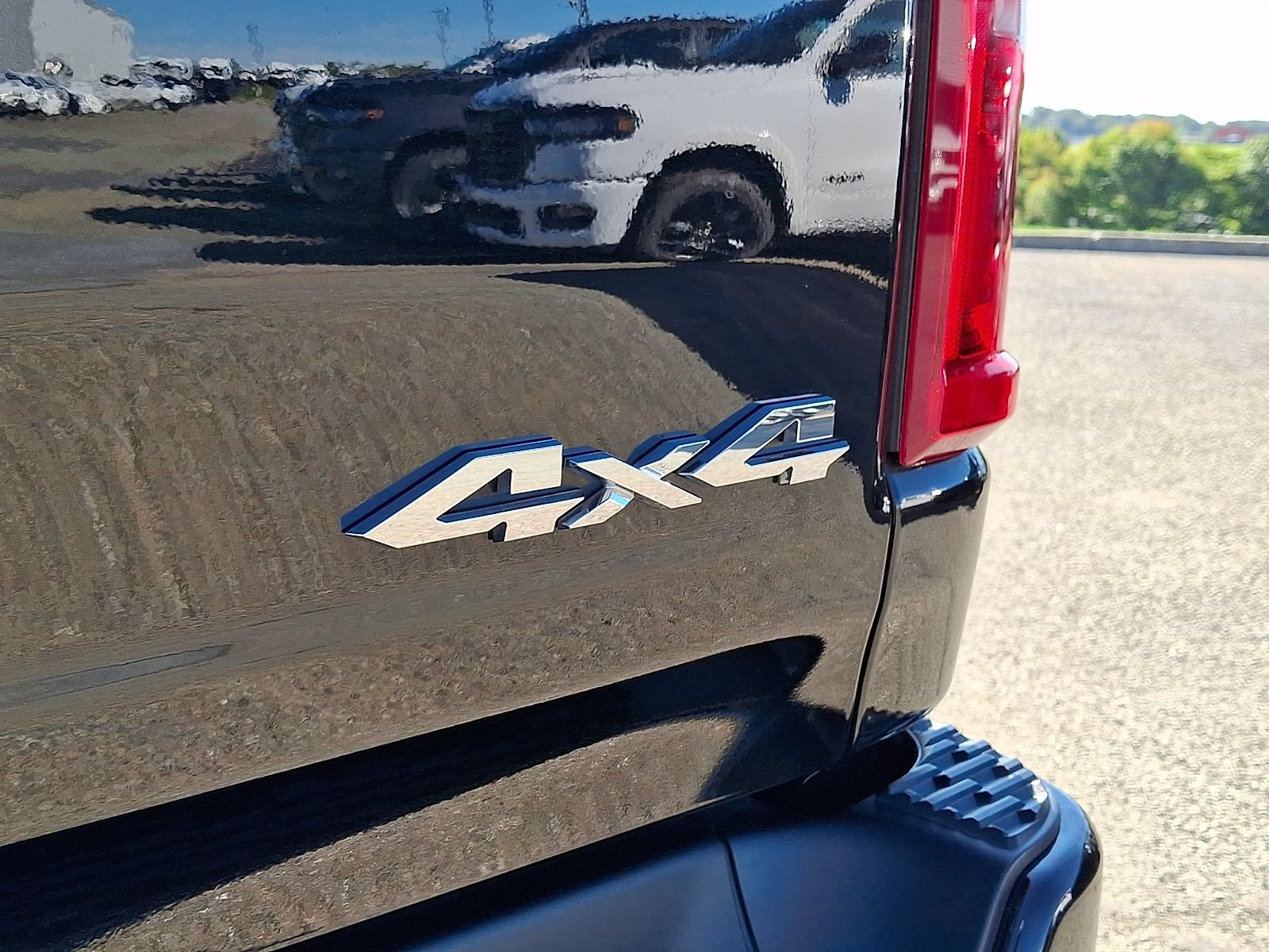 Used 2025 RAM 1500 Tungsten w/ Bed Utility Group AWD/4WD image 32