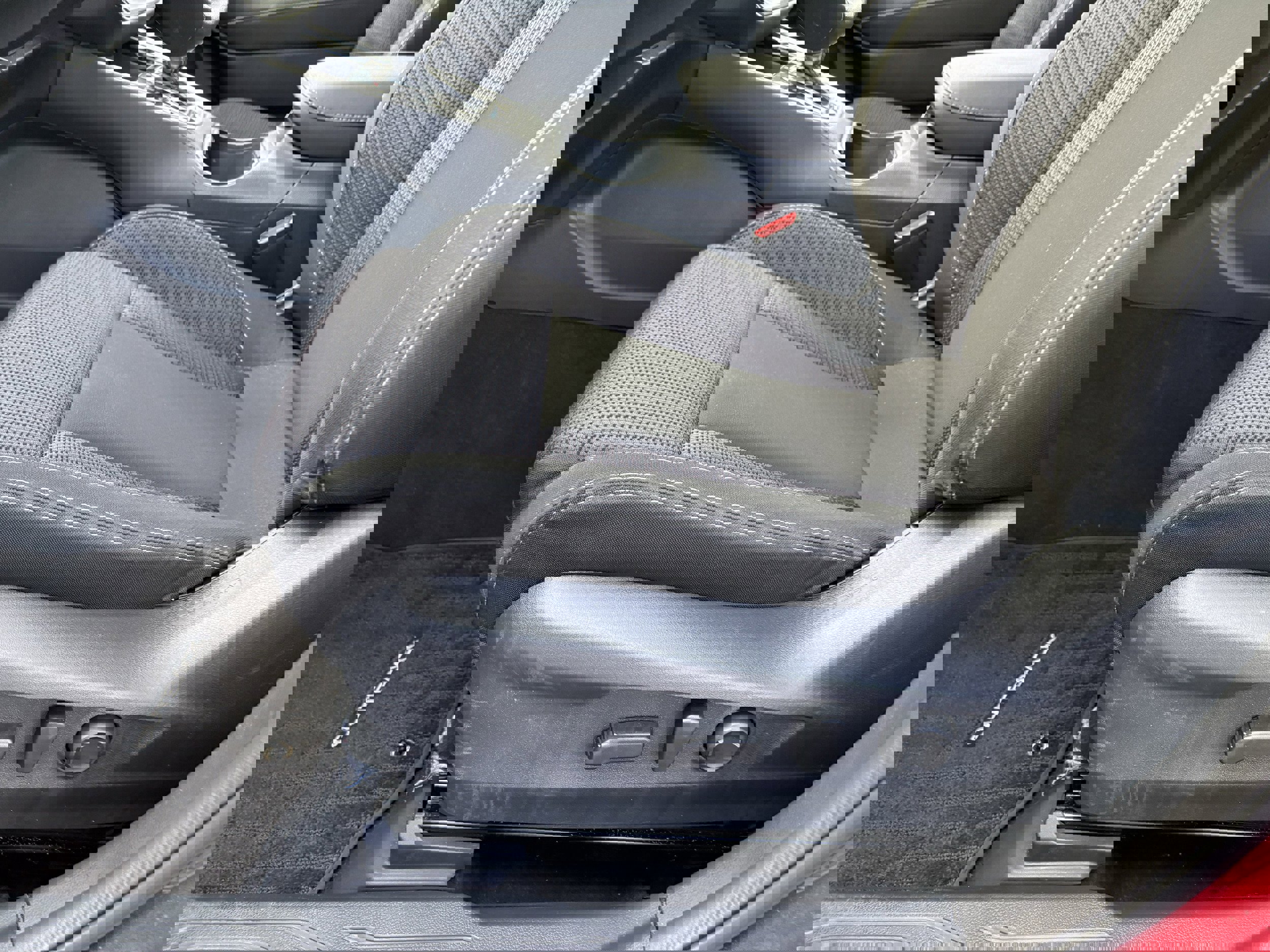 Certified 2025 Subaru Outback Premium AWD/4WD image 28