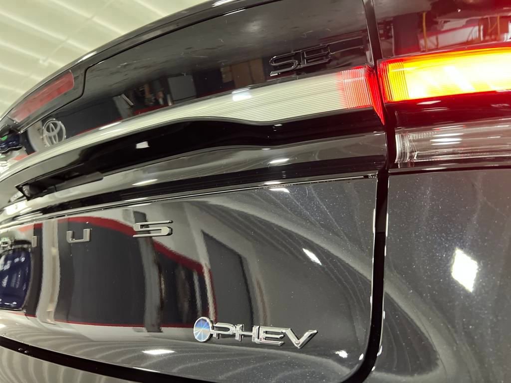 New 2026 Toyota Prius Plug-In Hybrid image 7