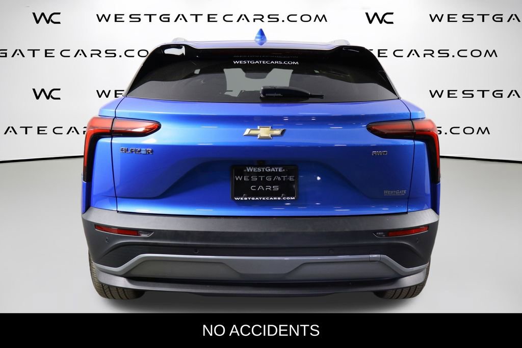 Used 2024 Chevrolet Blazer EV LT image 4