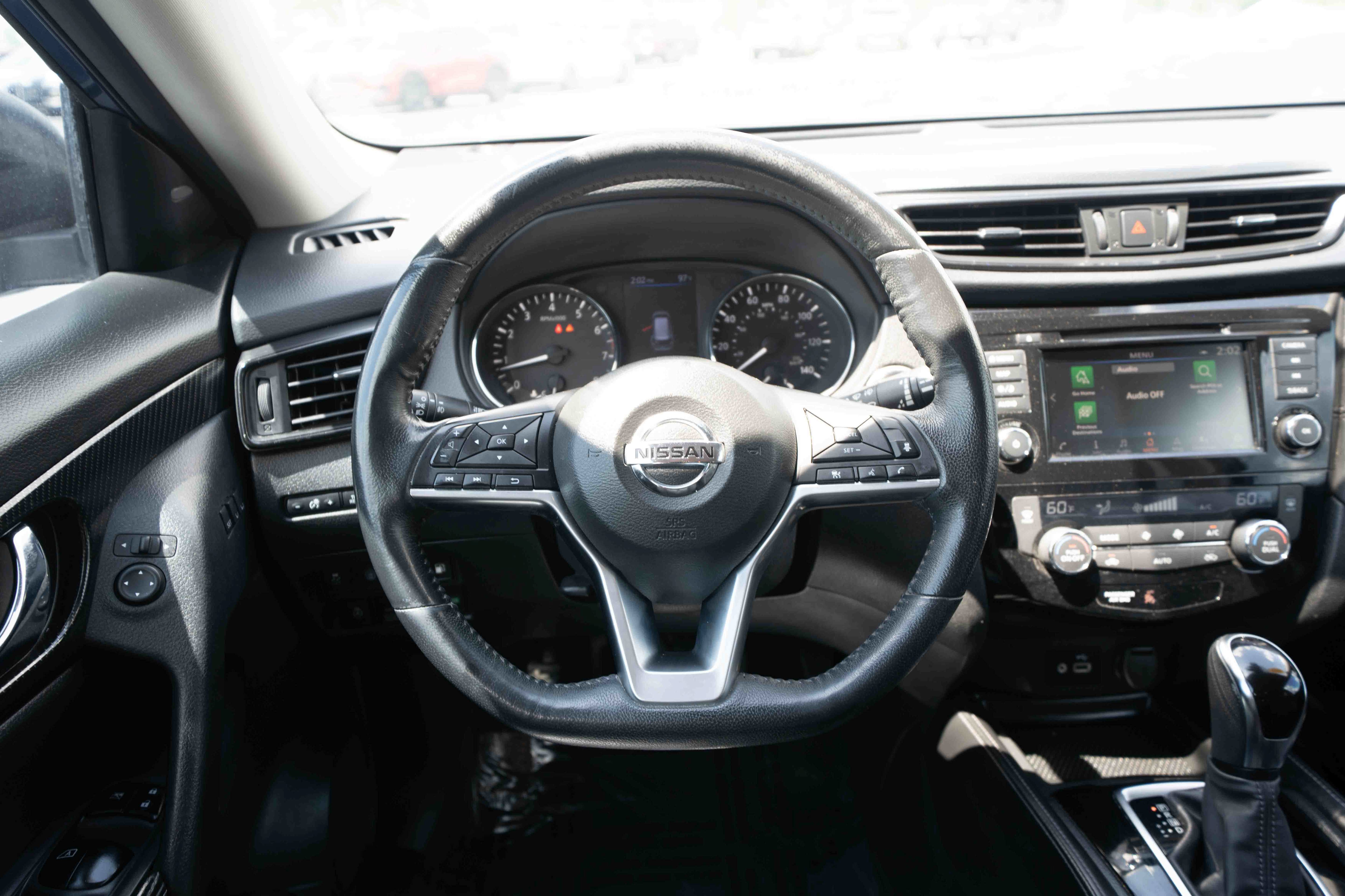 Used 2018 Nissan Rogue SL AWD/4WD image 21