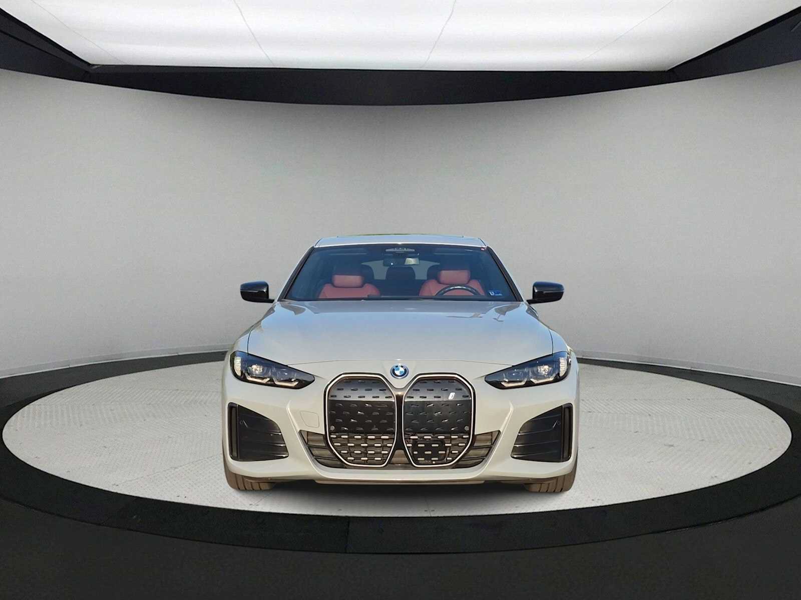 Used 2024 BMW i4 eDrive35 w/ M Sport Package RWD image 3