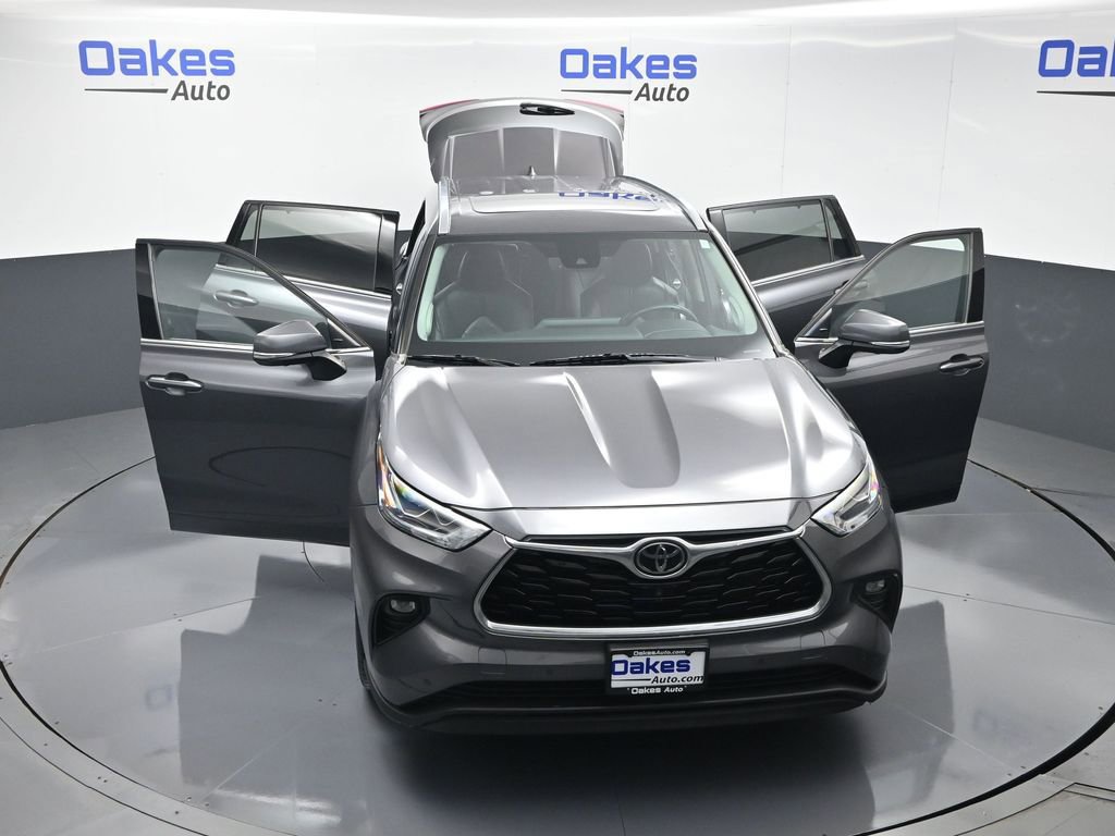 Used 2022 Toyota Highlander Limited image 63