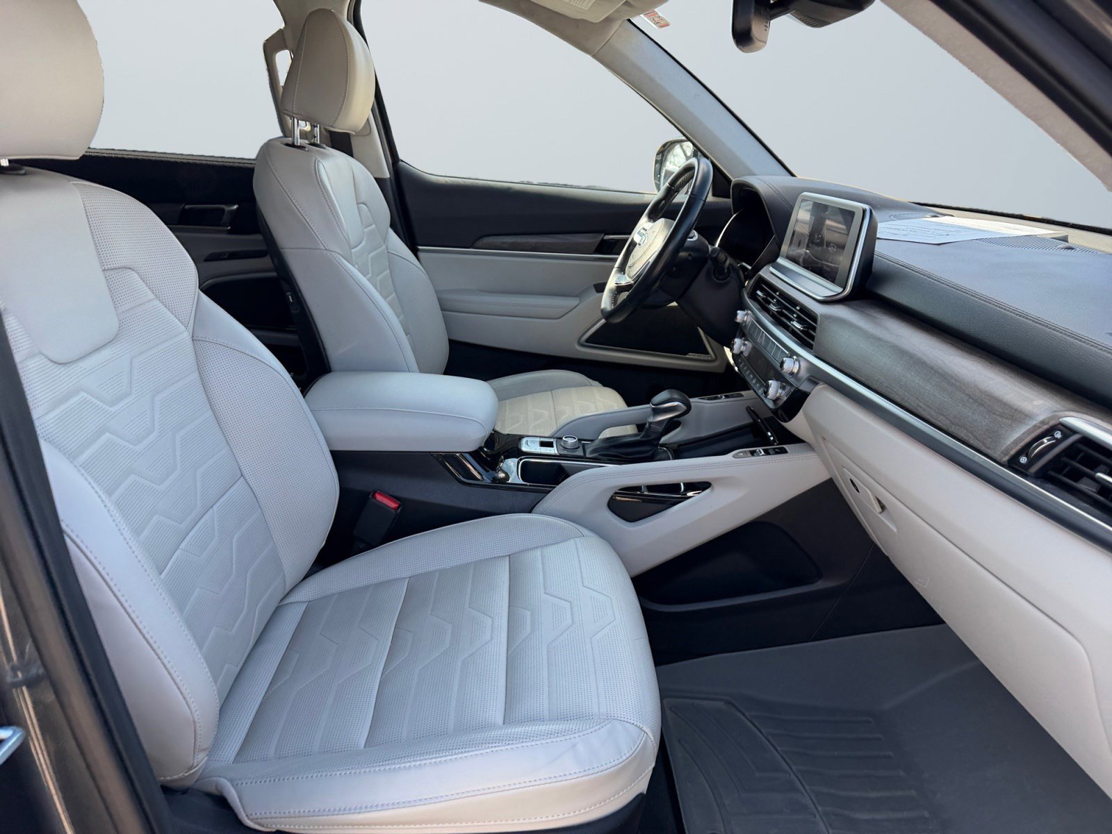 Used 2021 Kia Telluride SX w/ SX Prestige Package image 18