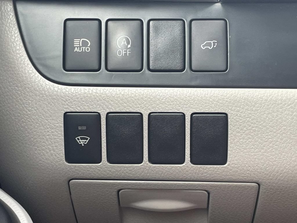 Used 2019 Toyota Highlander XLE FWD image 31