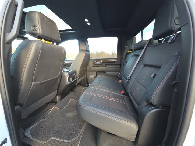 Used 2024 Chevrolet Silverado 3500 High Country image 24