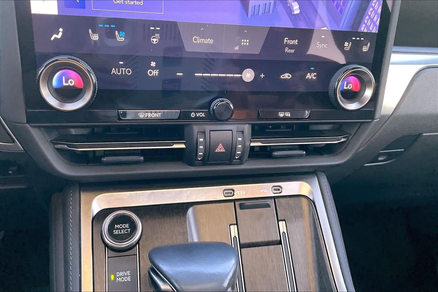 Used 2024 Lexus GX 550 w/ Accessory Package (Z1) AWD/4WD image 33