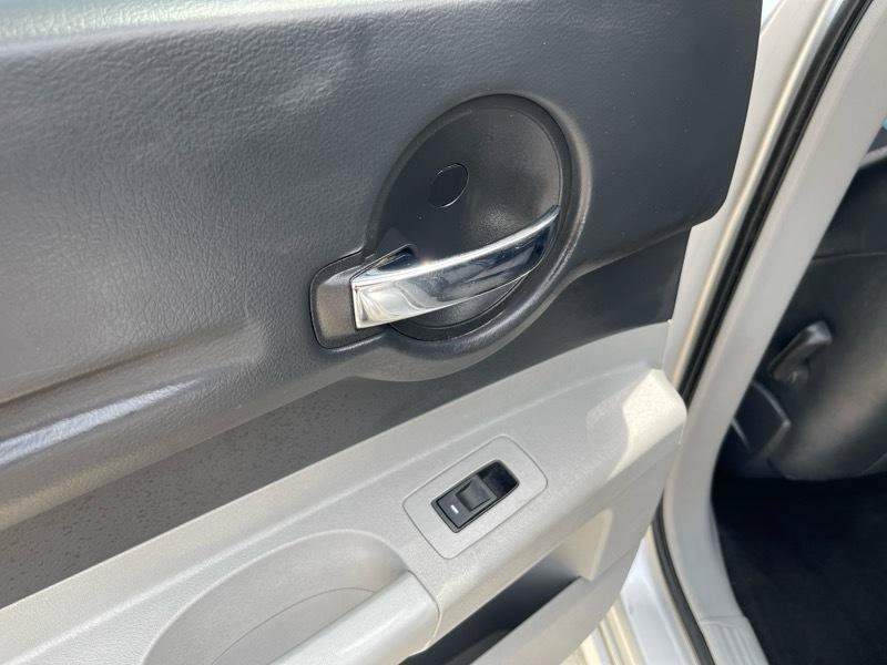 Used 2006 Dodge Magnum SRT8 w/ SRT Option Group III RWD image 36