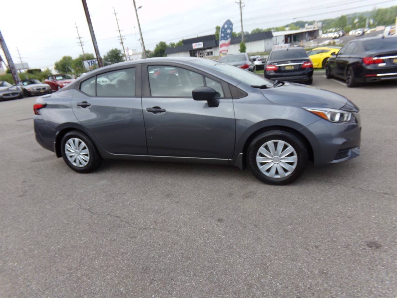 Used 2020 Nissan Versa S FWD image 47