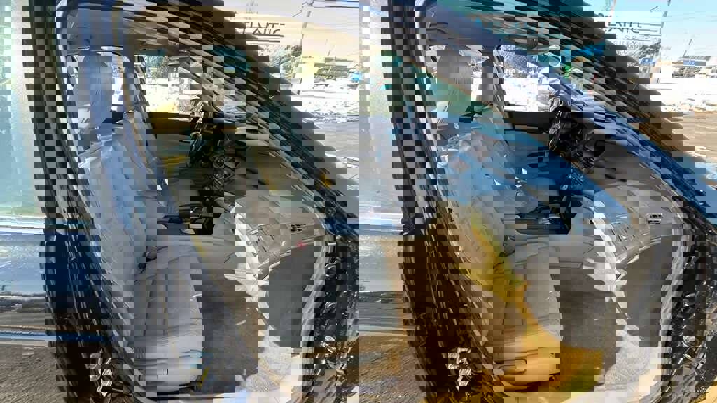 Used 2011 Honda Accord SE image 24