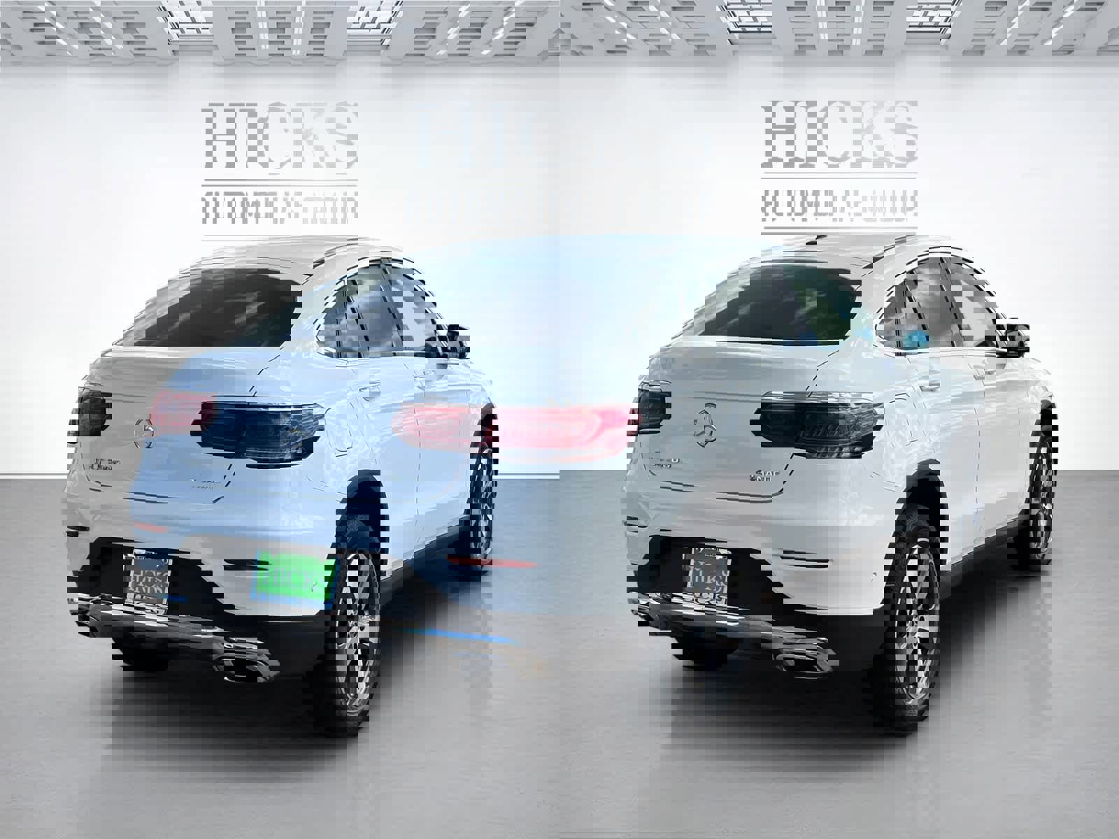 Used 2023 Mercedes-Benz GLC 300 4MATIC Coupe image 5