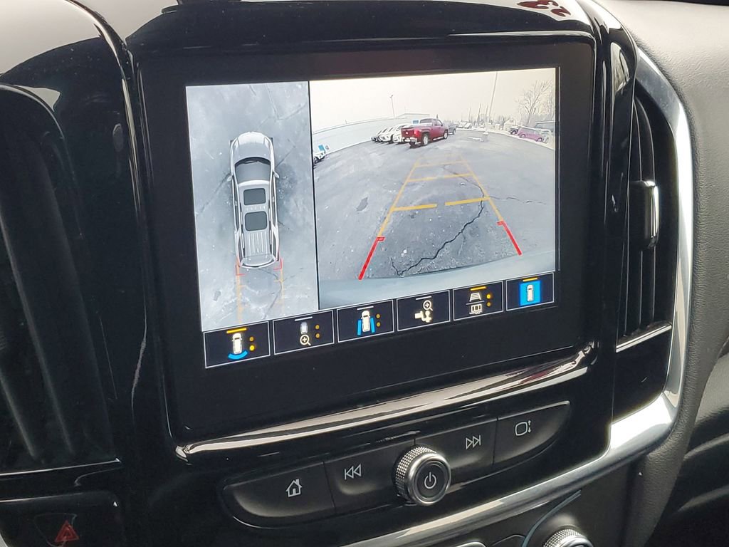 Used 2023 Chevrolet Traverse RS w/ LPO, Floor Liner Package image 18