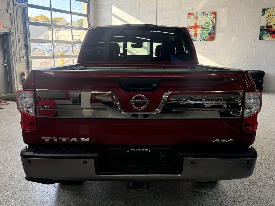 Used 2018 Nissan Titan XD AWD/4WD image 5