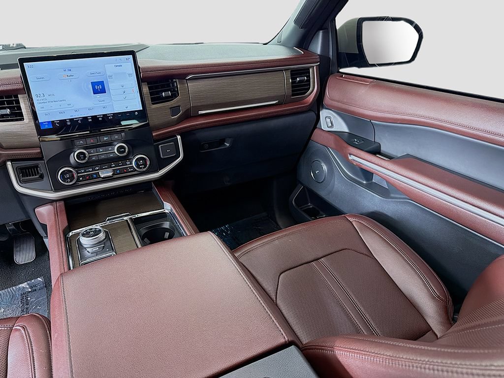 Used 2024 Ford Expedition Limited RWD image 34