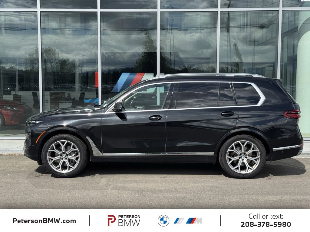 Used 2023 BMW X7 xDrive40i image 2