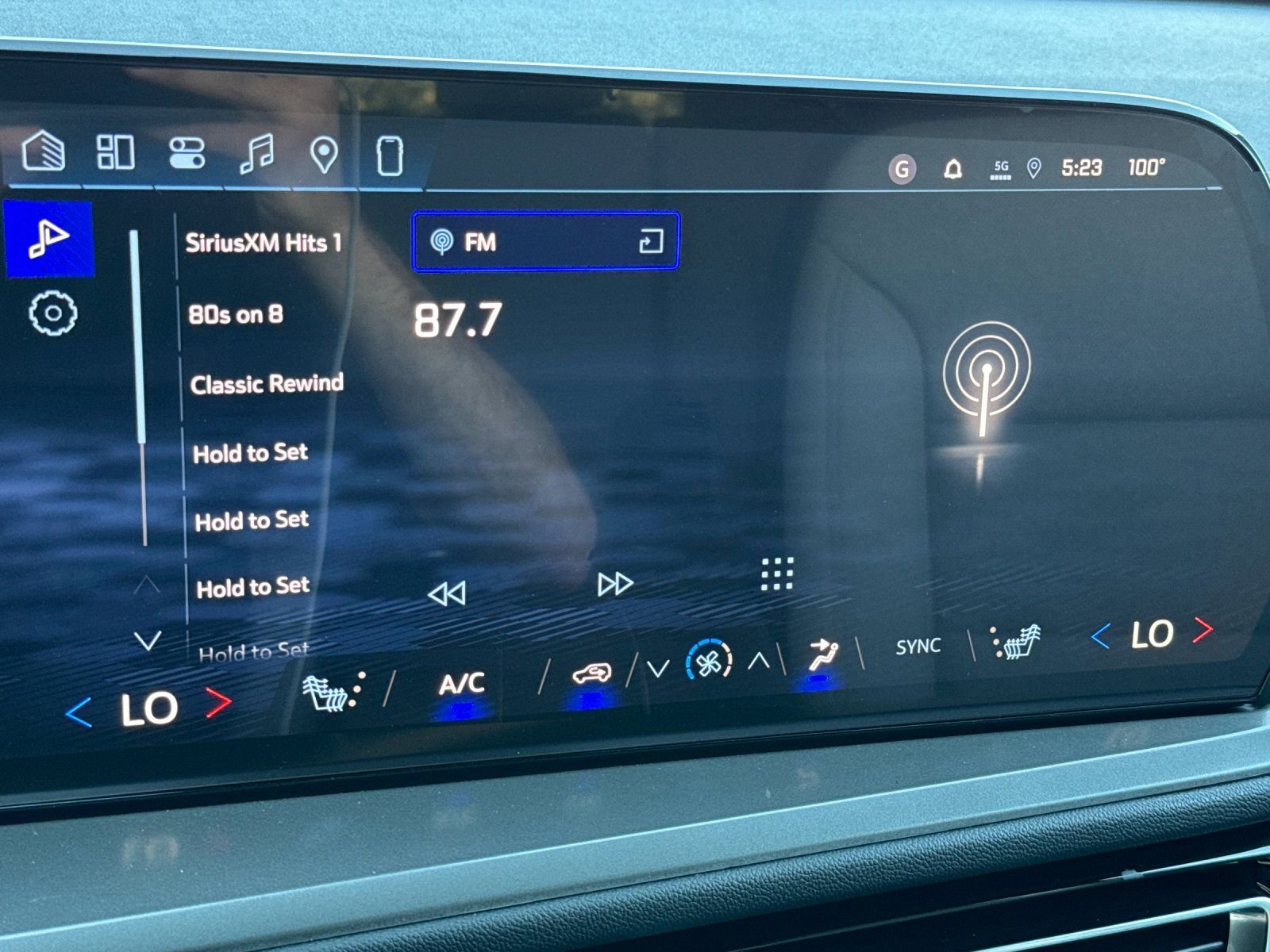 New 2026 Chevrolet Traverse LT w/ Driver Confidence Package image 21