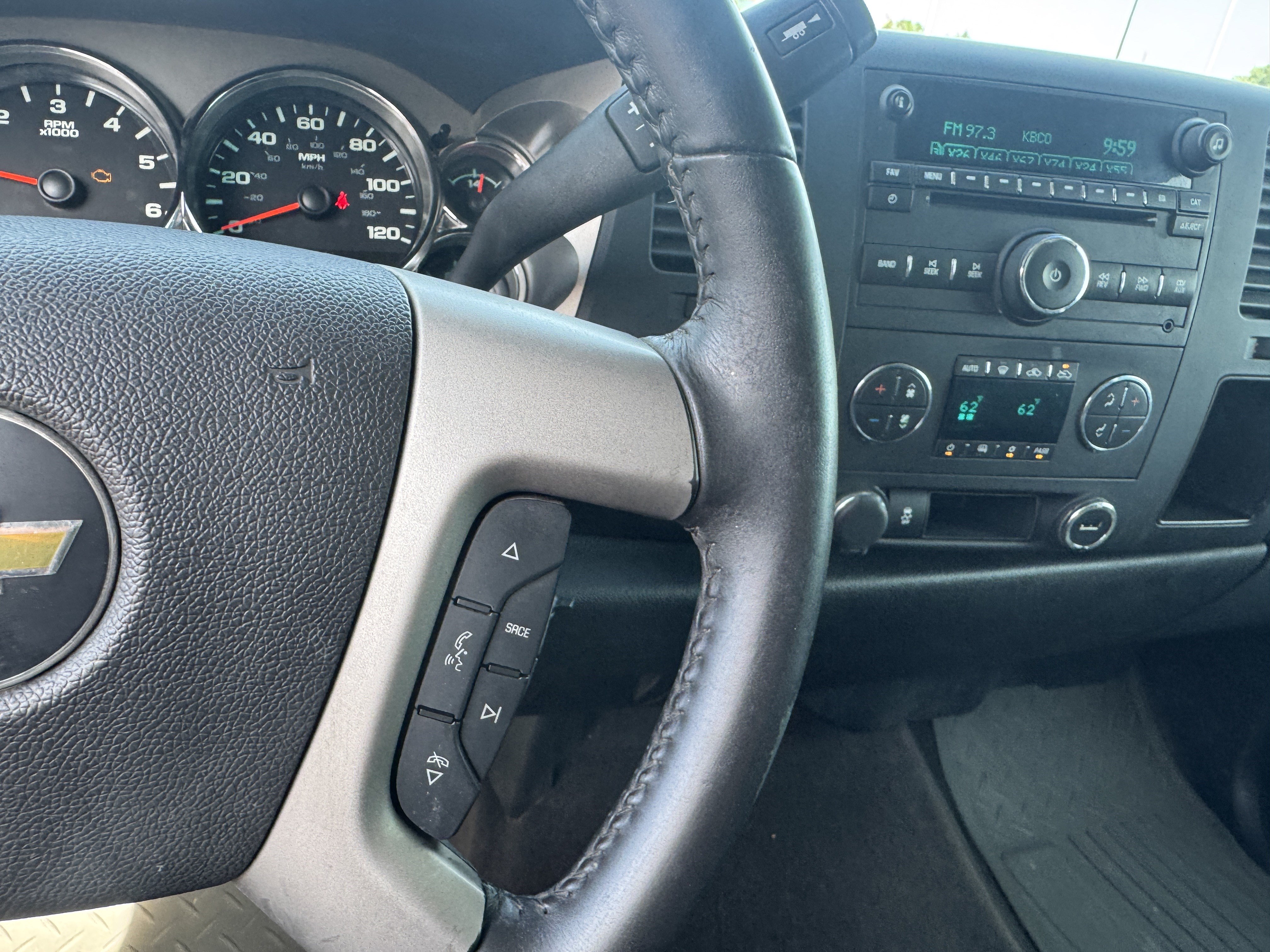 Used 2013 Chevrolet Silverado 1500 LT w/ All-Star Edition AWD/4WD image 31