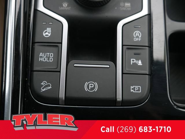 Used 2025 Kia Sorento SX Prestige w/ Olive Brown Leather Package image 35