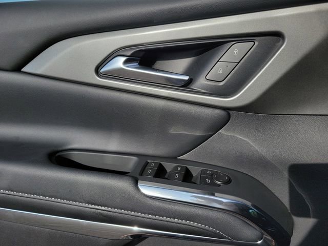 New 2026 Chevrolet Traverse LT w/ Enhanced Driving Package image 8
