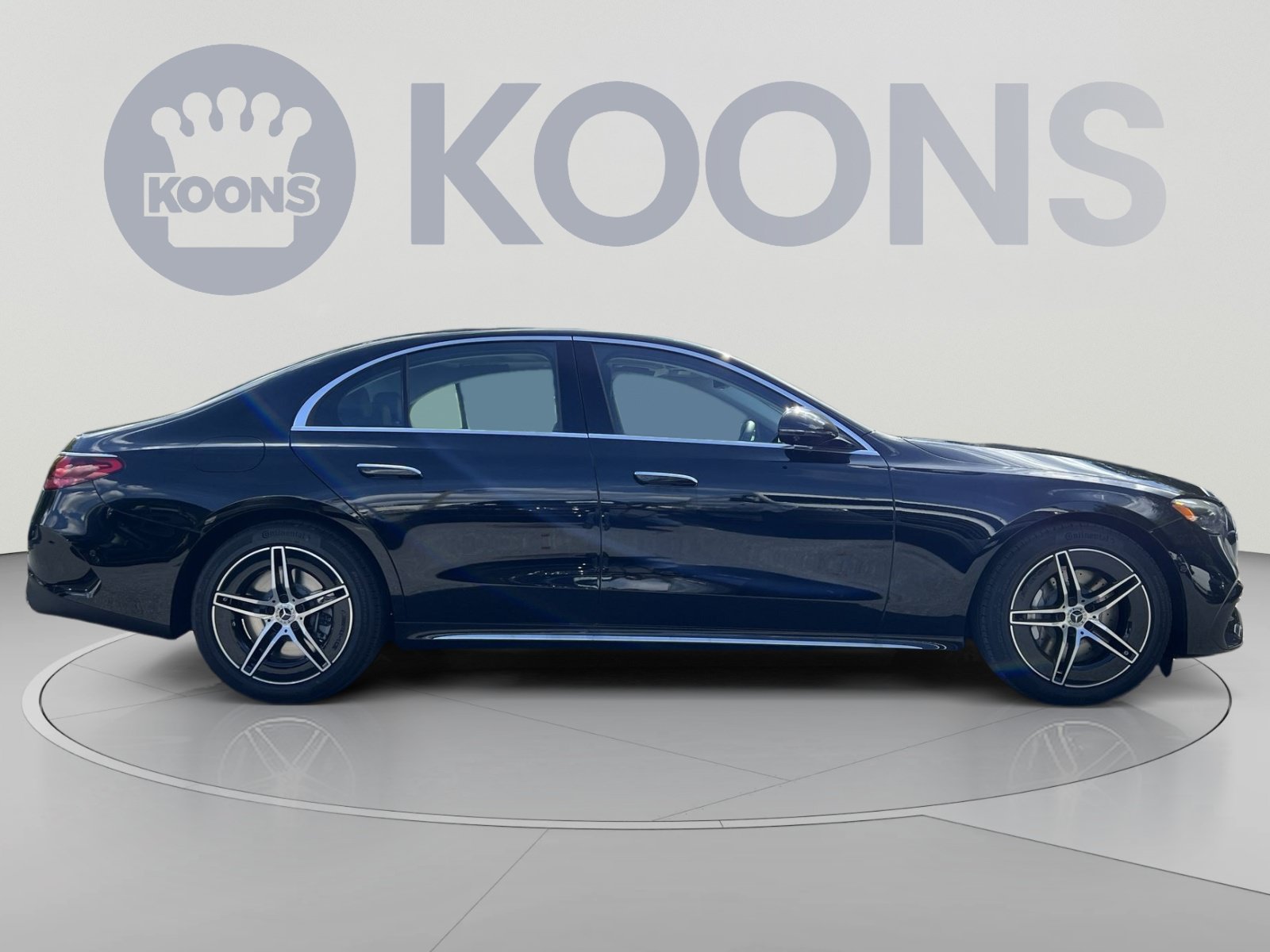 New 2027 Mercedes-Benz E 450 4MATIC Sedan image 12